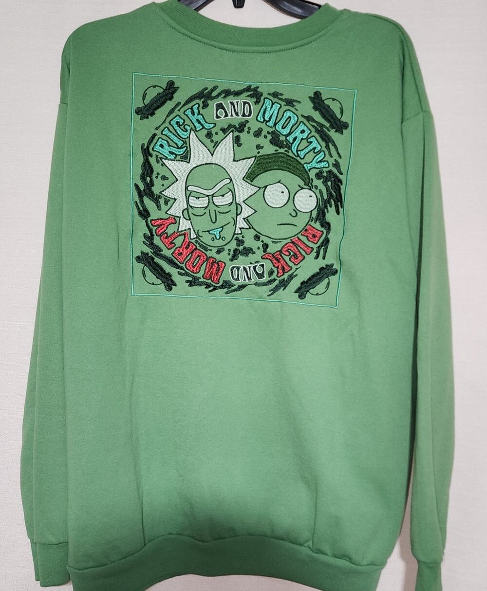 Rick and Morty green sweatshirt men's XL-embroidered